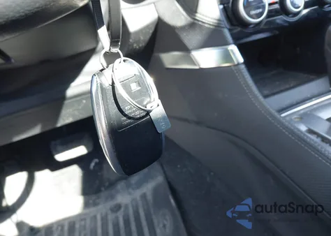 2024 Subaru Forester Premium z USA, uszkodzony, nr VIN JF2SKADC8RH481385